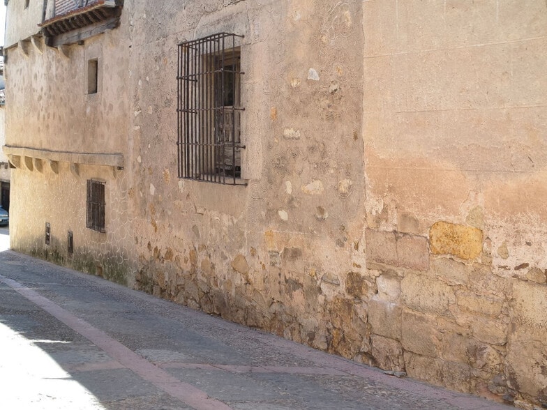 Calle Real, 3, Pedraza, Segovia en alquiler - Foto del edificio - Imagen 3 de 8