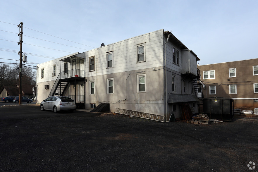 390-392 N Easton Rd, Horsham, PA en alquiler - Foto del edificio - Imagen 3 de 5