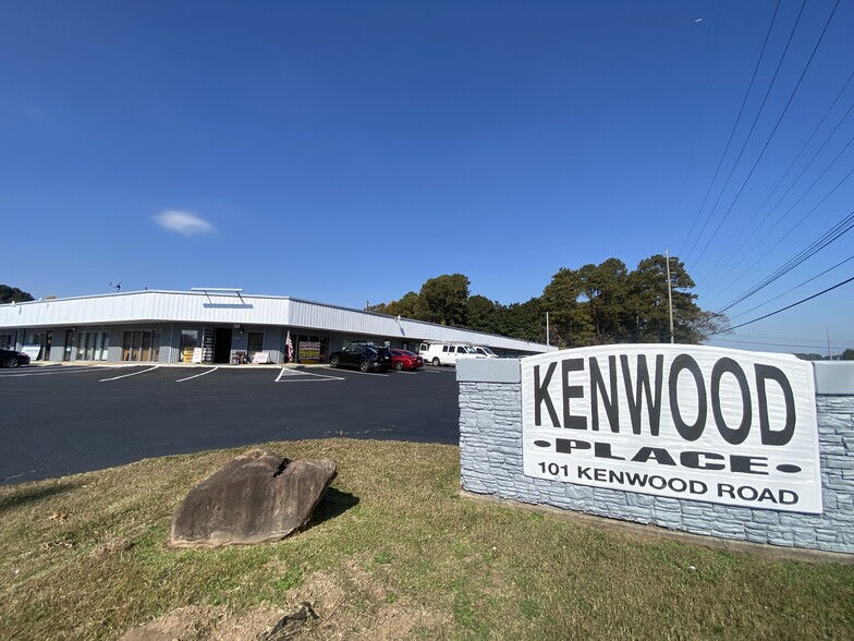 101 Kenwood Rd, Fayetteville, GA en alquiler - Foto del edificio - Imagen 2 de 9