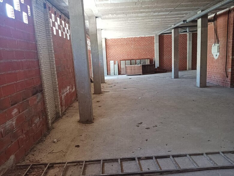 Local en Cáceres en alquiler - Foto del edificio - Imagen 2 de 6