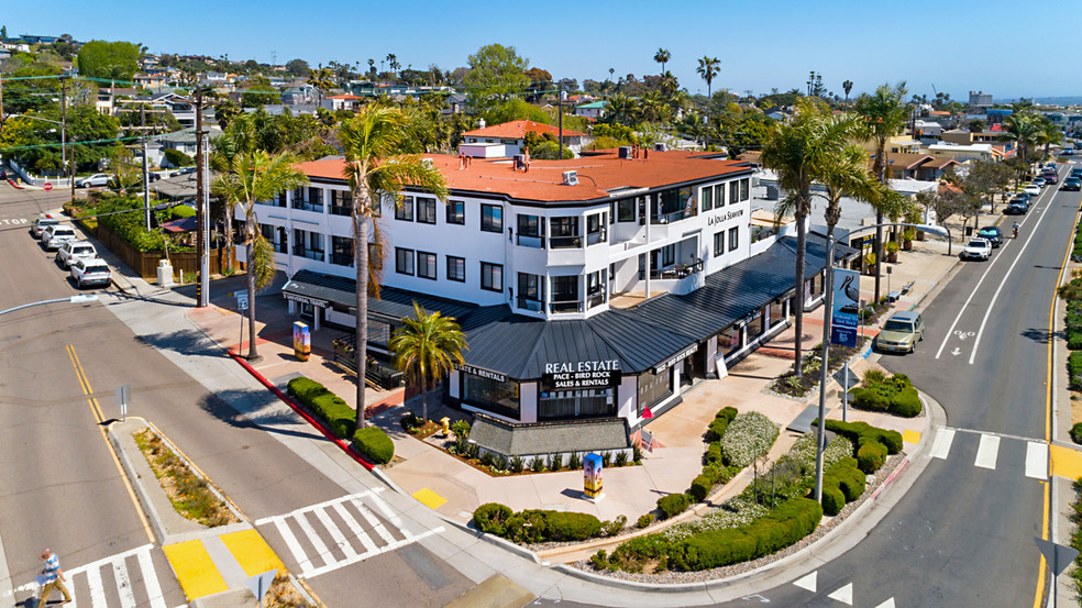 5685-5693 La Jolla Blvd, La Jolla, CA en alquiler - Foto del edificio - Imagen 1 de 13