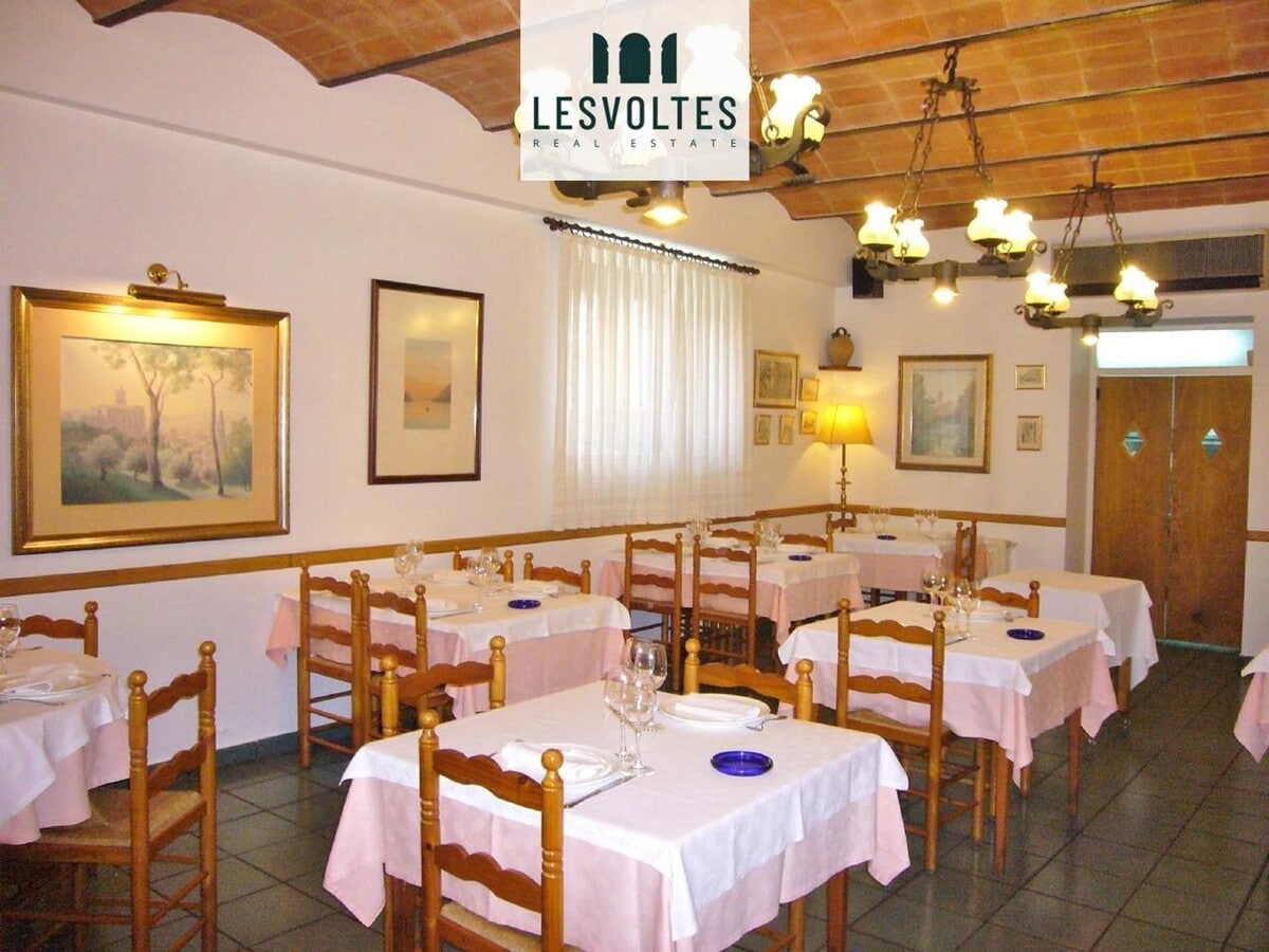 La Bisbal d'Empordà, GER 17100 - Unidad Pta. 2 - - Foto del interior - Image 2 of 5