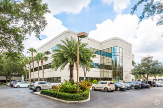 Más detalles para 14361 Commerce Way, Miami Lakes, FL - Oficina en alquiler