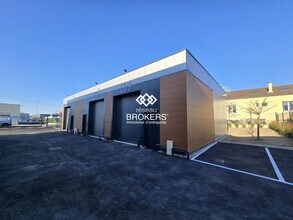 29 Rue Travers Des Champs Guillaume, Cormeilles-en-Parisis en venta Foto del edificio- Imagen 1 de 3