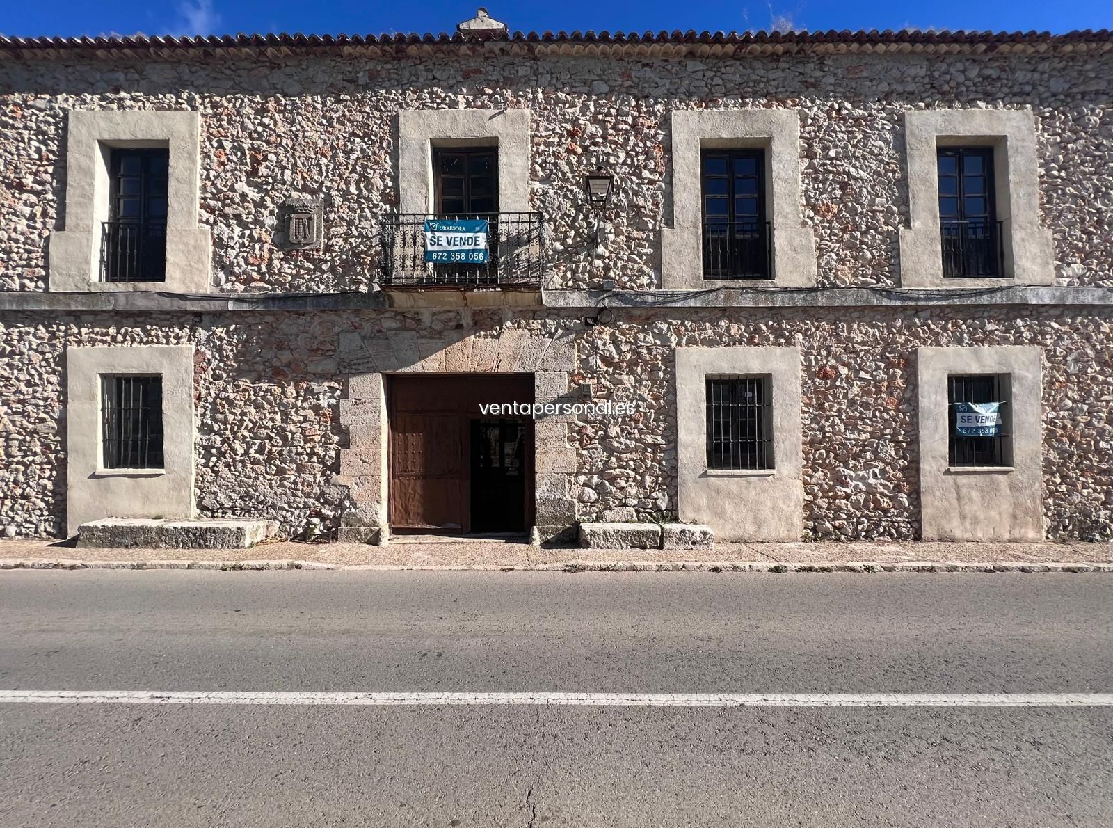 Palacete Nuevo Baztán cartera de 2 inmuebles en venta en LoopNet.es Foto principal- Imagen 1 de 37