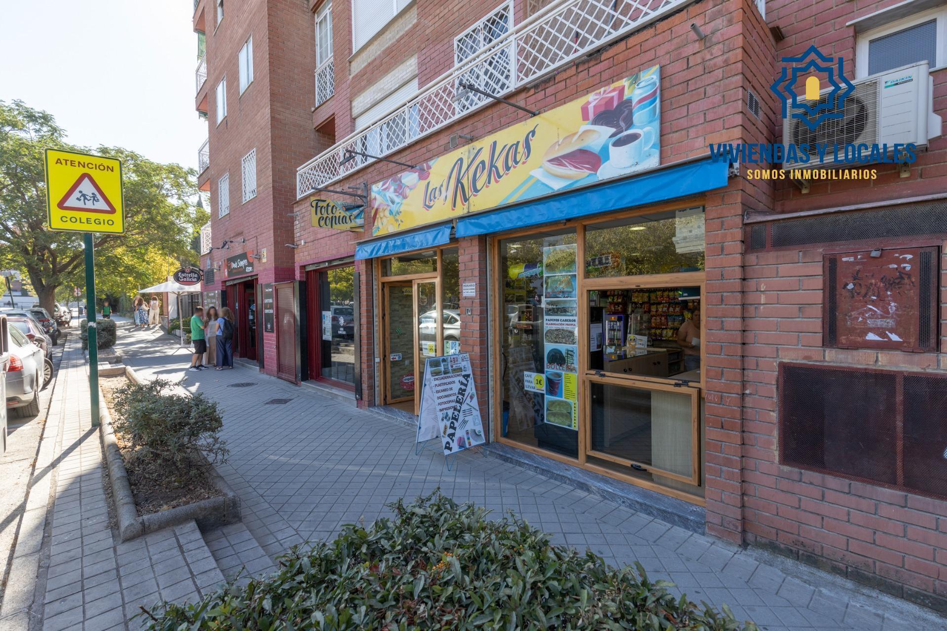 Local en Granada, Granada en venta Foto del edificio- Imagen 1 de 23