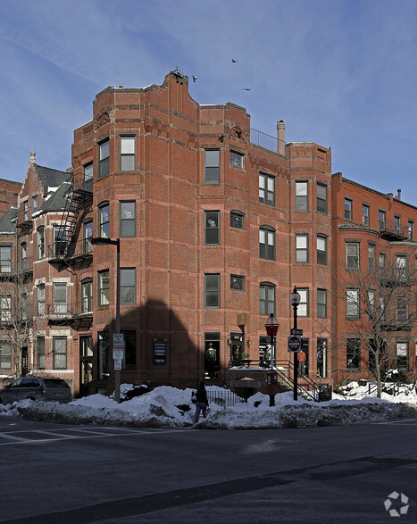 303-305 Newbury St, Boston, MA en alquiler - Foto principal - Imagen 2 de 4