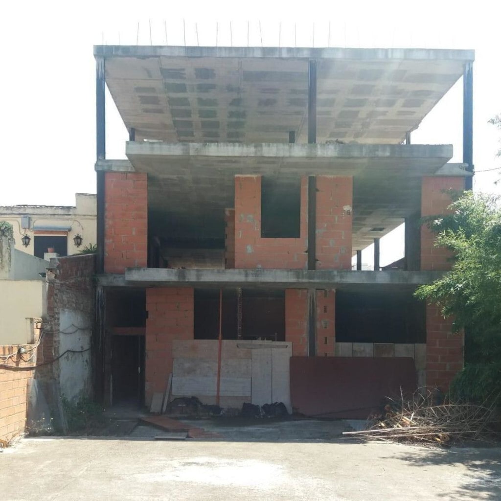 Edificio residencial en El Prat de Llobregat, Barcelona en venta Foto del edificio- Imagen 1 de 4