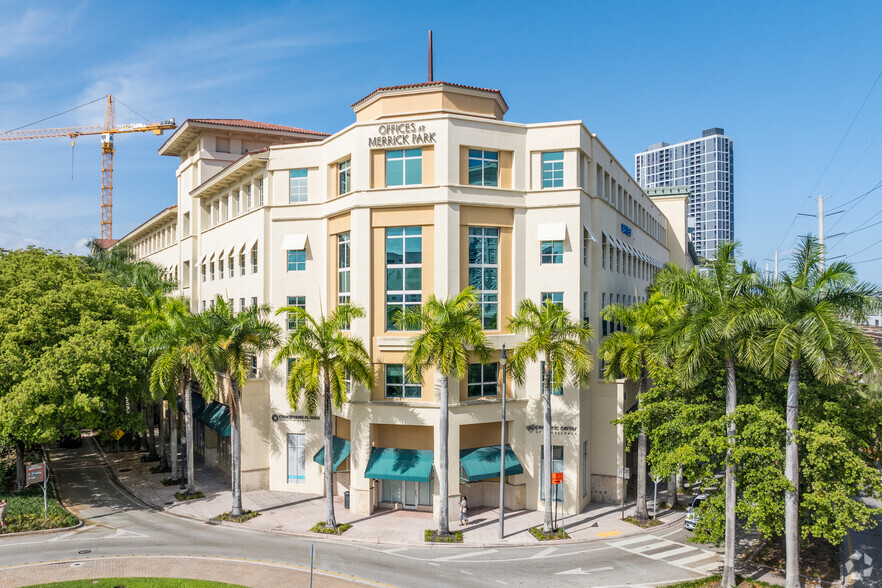 4425 Ponce de Leon Blvd, Coral Gables, FL en alquiler - Foto principal - Imagen 1 de 7