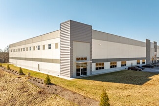 Más detalles de 3041 Hendren Rd, Whitsett, NC - Nave en alquiler