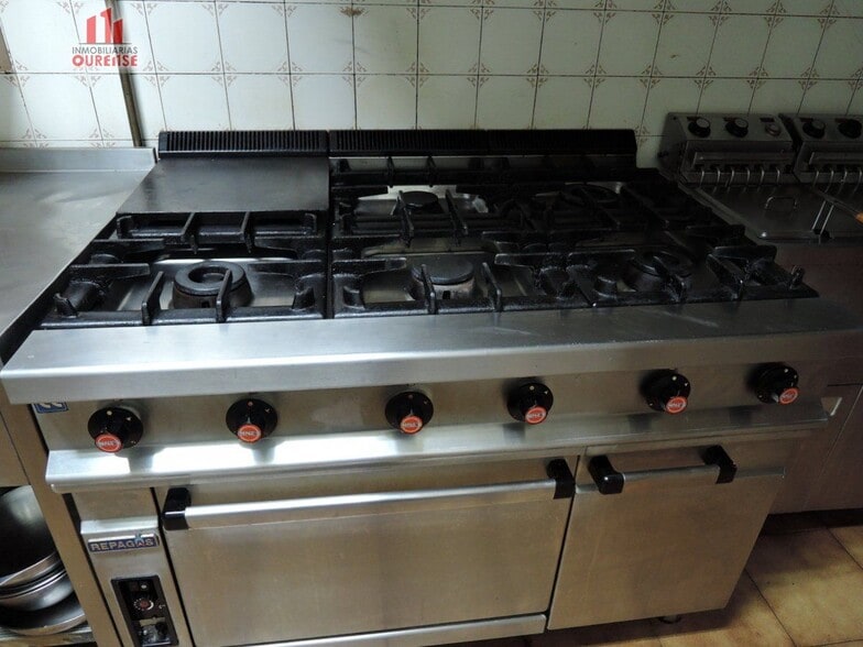 Local en Ourense, Orense en alquiler - Foto del edificio - Imagen 1 de 24