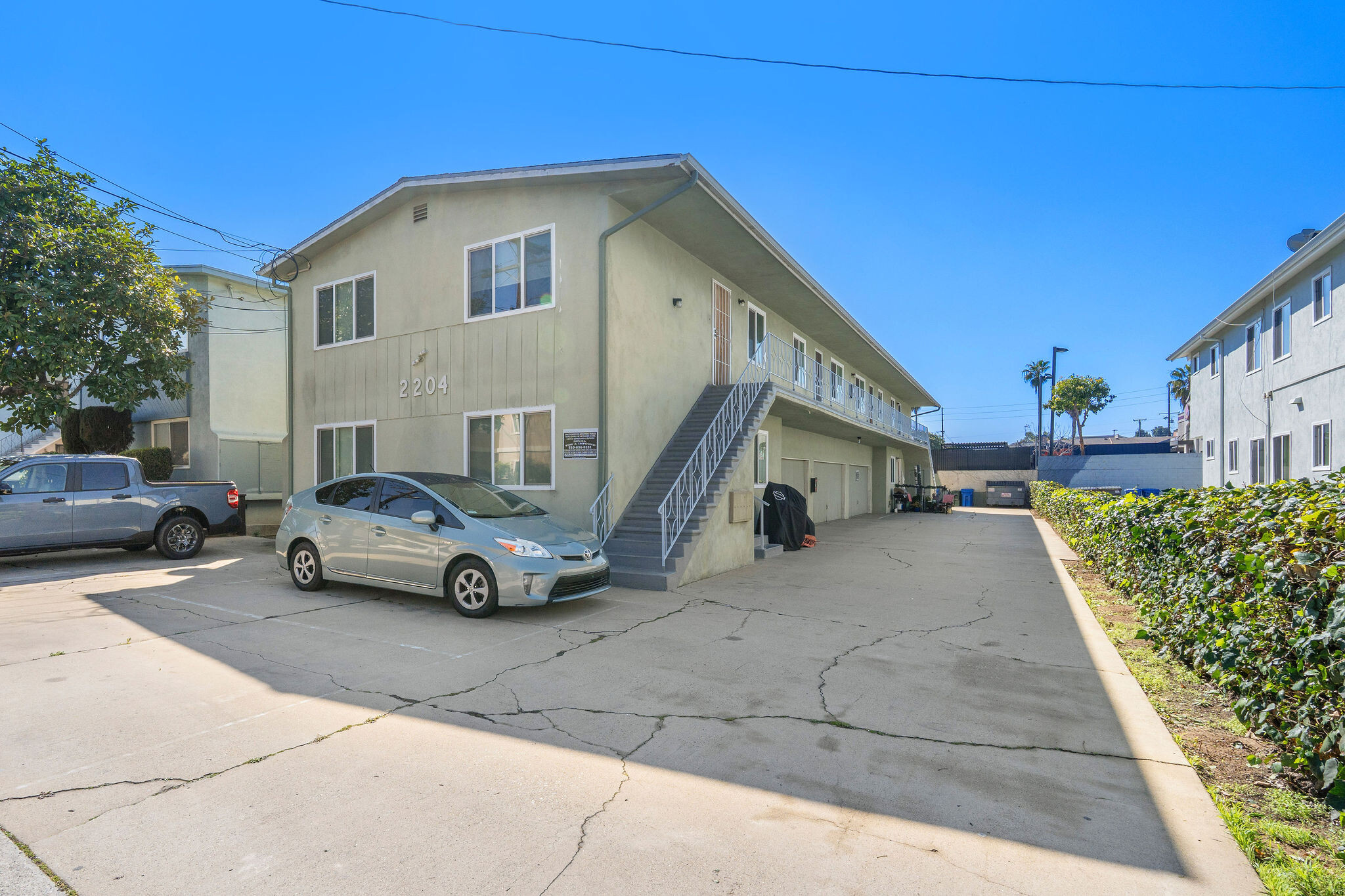 2204 Mathews Ave, Redondo Beach, CA en venta Foto del edificio- Imagen 1 de 16