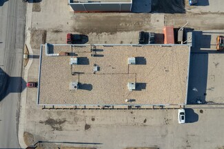 Más detalles de 113 Railway St W, Cochrane, AB - Local en venta