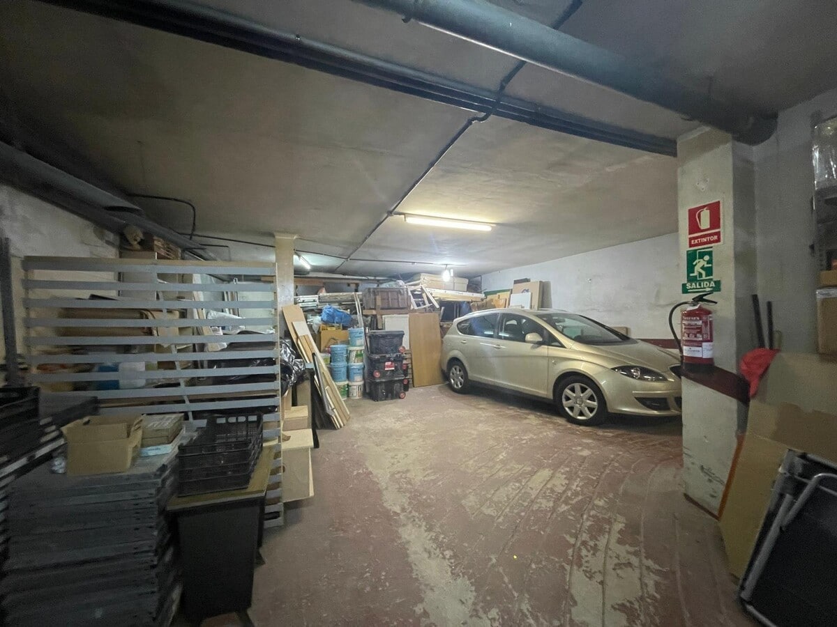 Santa Coloma de Gramenet, BAR 08921 - - - Foto del interior - Image 2 of 4