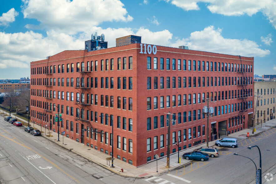 1100 W Cermak Rd, Chicago, IL en alquiler - Foto del edificio - Imagen 1 de 31