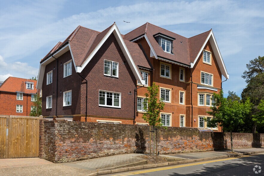 66 New Dover Rd, Canterbury en venta - Foto del edificio - Imagen 2 de 9