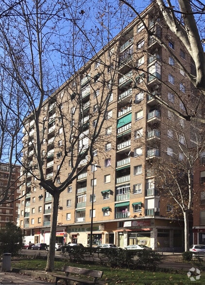 Calle Capitán Cortés, 31, Talavera de la Reina, Toledo en venta - Foto del edificio - Imagen 2 de 2