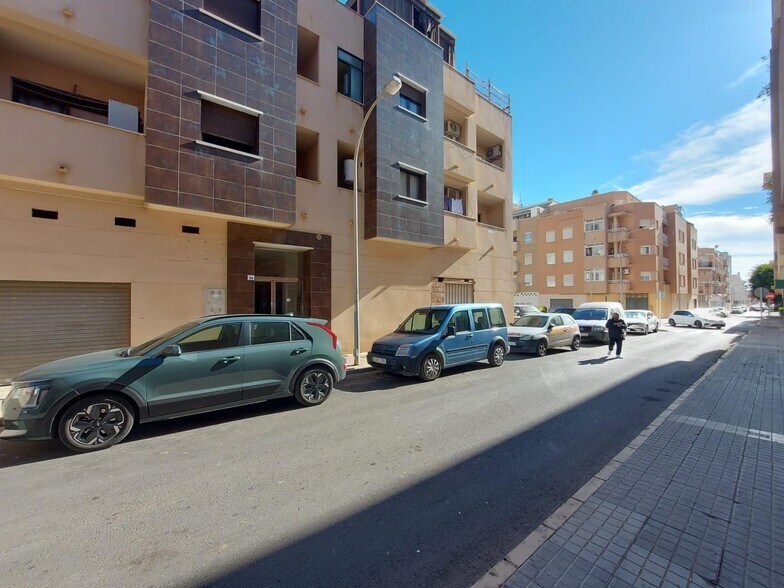 Local en El Ejido, Almería en venta - Foto del edificio - Imagen 1 de 6