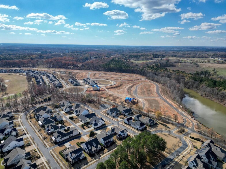 48 Lakewood Park Ct, Statham, GA en venta - Foto del edificio - Imagen 3 de 15