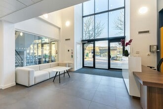 Frederick Pl, High Wycombe en alquiler Foto del edificio- Imagen 2 de 16