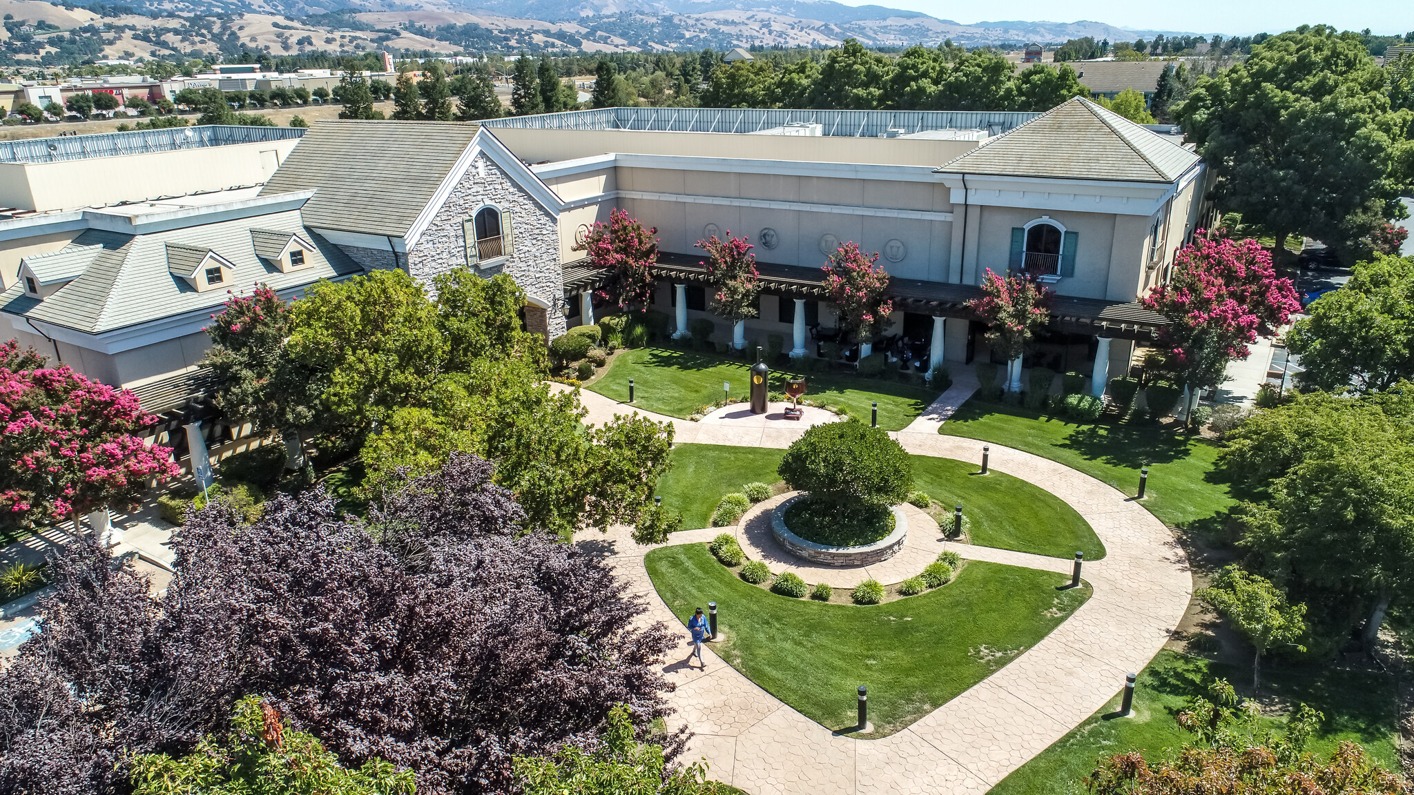 900 Lightpost Way, Morgan Hill, CA en venta Foto del edificio- Imagen 1 de 3