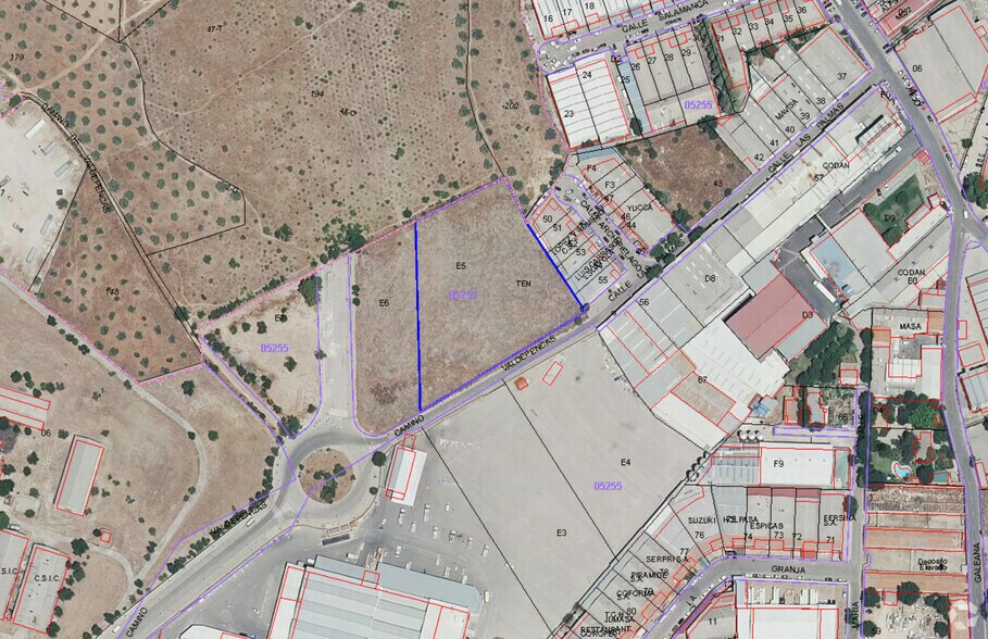 Camino de Valdepencas, 5, Arganda del Rey, Madrid en venta - Foto del edificio - Imagen 2 de 3