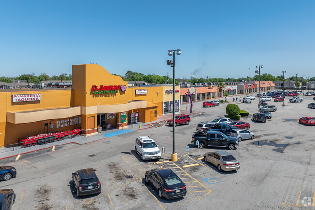 Más detalles para 2211-2225 Southmore Ave, Pasadena, TX - Locales en alquiler