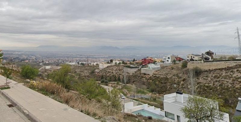 Terreno en La Zubia, Granada en venta - Foto del edificio - Imagen 2 de 10