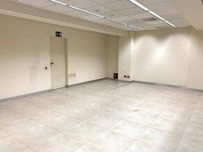 Local en Santa Coloma de Gramenet, Barcelona en alquiler Foto del interior- Imagen 2 de 5