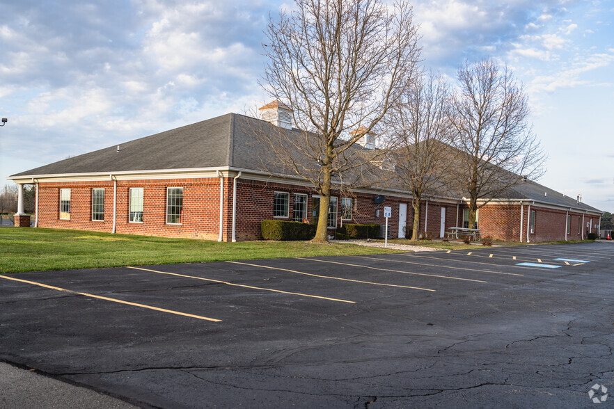 22 Turtle Creek Cir, Swanton, OH en venta - Foto del edificio - Imagen 3 de 16