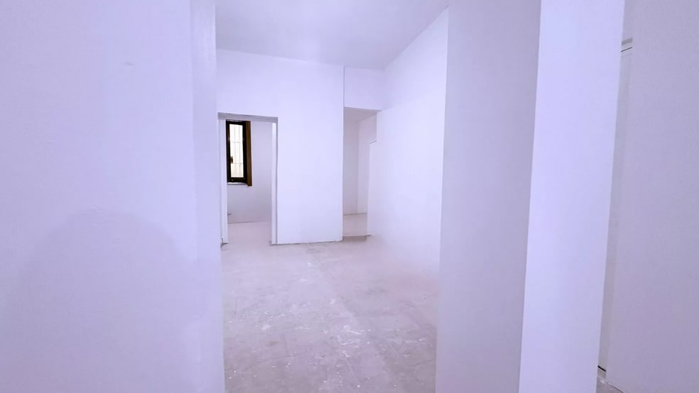 Edificio residencial en Madrid, Madrid en venta - Foto del edificio - Imagen 3 de 4
