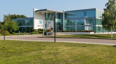 4 Brooklands, Weybridge en alquiler - Foto del edificio - Imagen 3 de 25