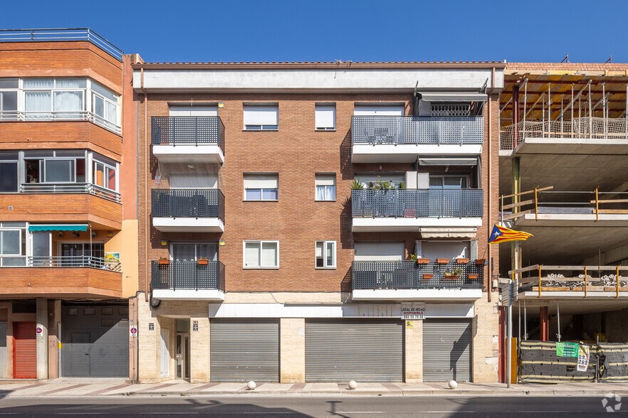Carrer Sant Jaume, 383-387, Calella, Barcelona en alquiler - Foto del edificio - Imagen 2 de 3