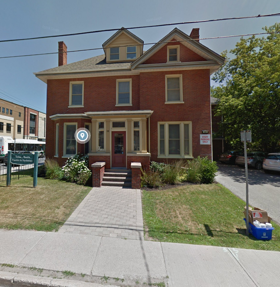 318 Stewart St, Peterborough, ON en venta - Foto principal - Imagen 1 de 2