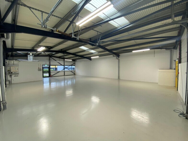 31-35 Langlands Pl, East Kilbride en alquiler - Foto del edificio - Imagen 2 de 8