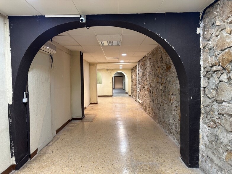 Local en Barcelona, Barcelona en alquiler - Foto del interior - Imagen 1 de 1