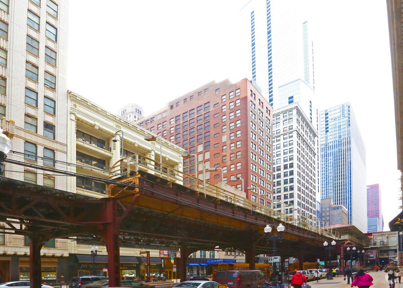 17 N Wabash Ave, Chicago, IL en alquiler - Foto del edificio - Imagen 3 de 14