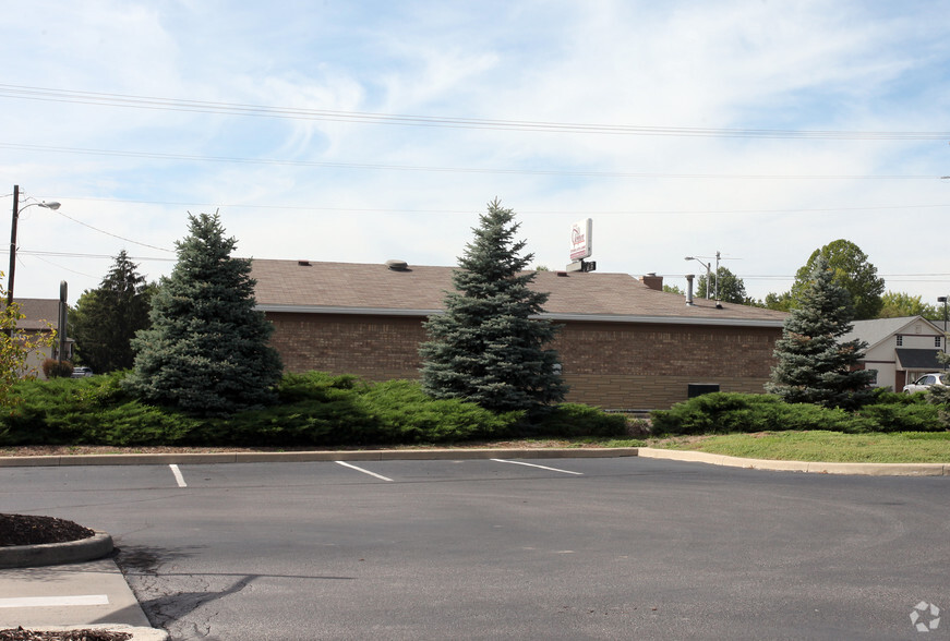 1035 N State Road 135, Greenwood, IN en alquiler - Foto del edificio - Imagen 2 de 3