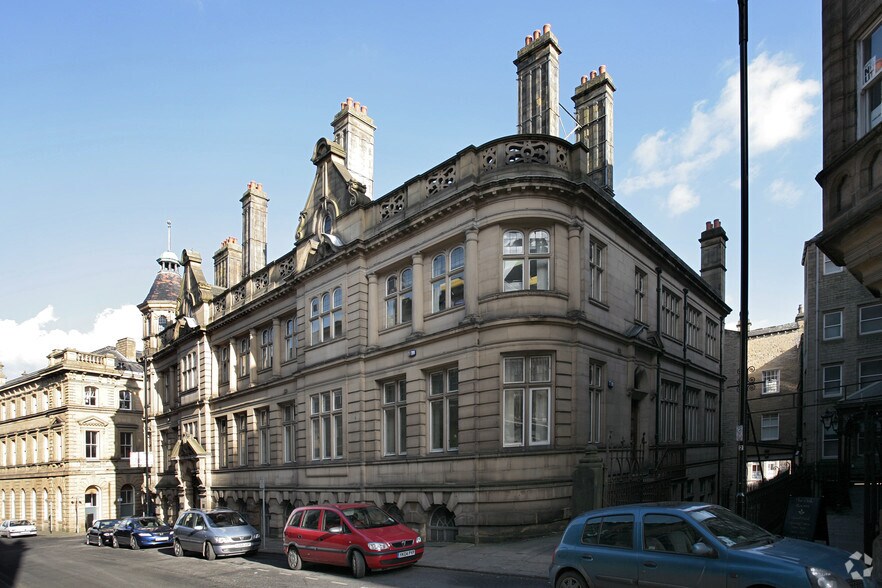 12 Station St, Huddersfield en alquiler - Foto del edificio - Imagen 2 de 6
