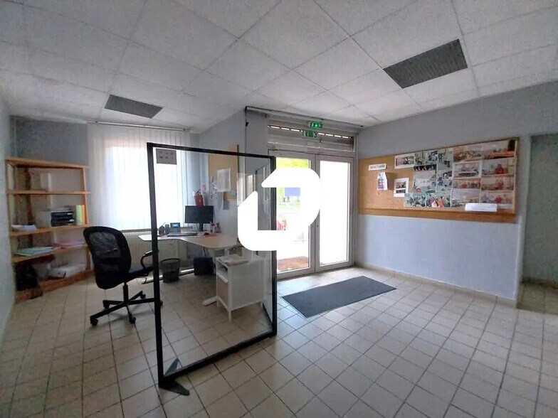 Local en Bordeaux en venta - Foto del edificio - Imagen 1 de 8