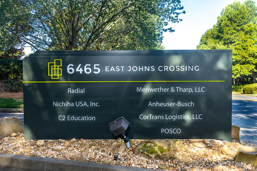 6465 E Johns Xing, Johns Creek, GA en alquiler - Foto del edificio - Imagen 1 de 4