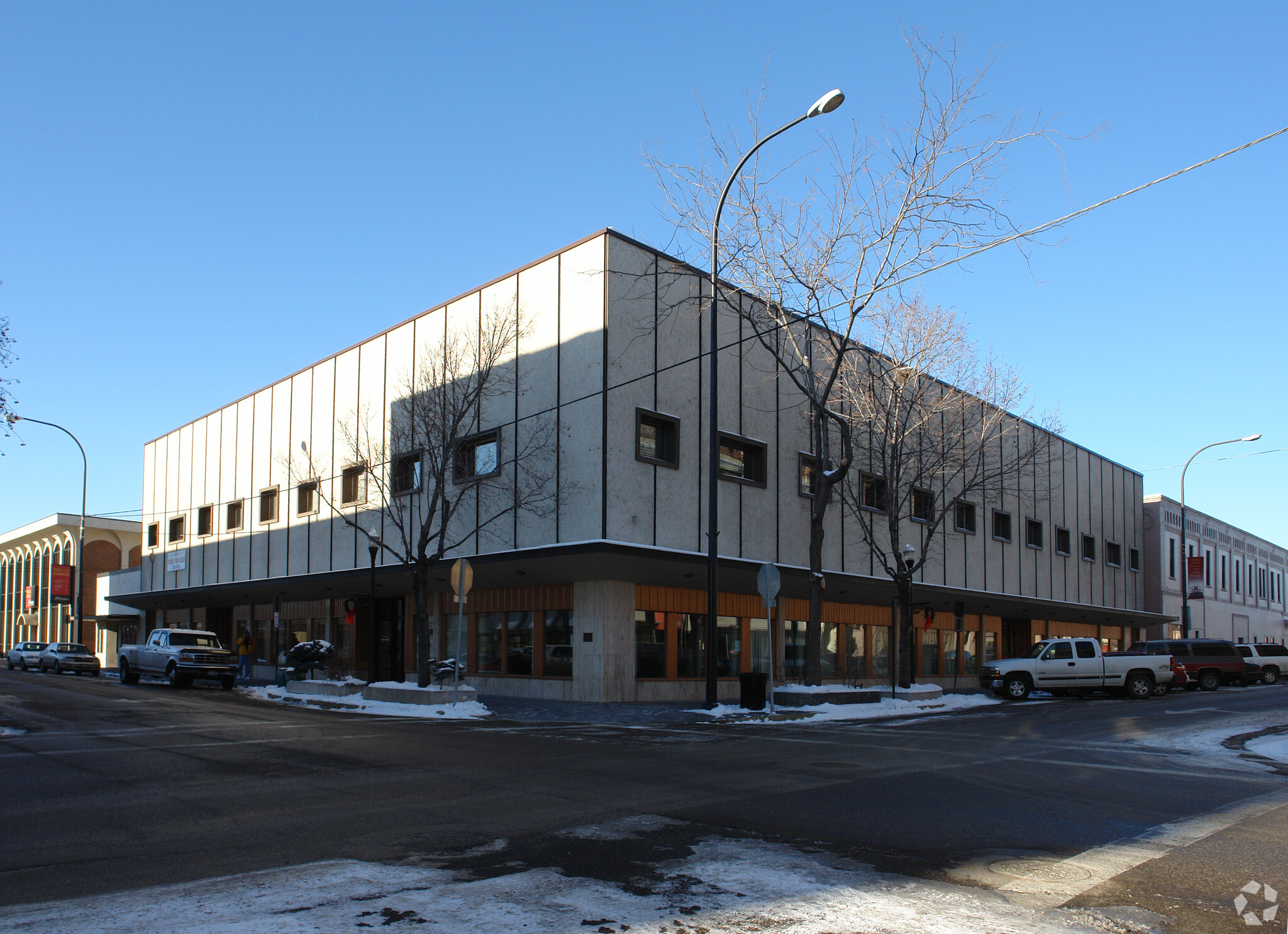 477 Shoup Ave, Idaho Falls, ID en alquiler Foto del edificio- Imagen 1 de 10