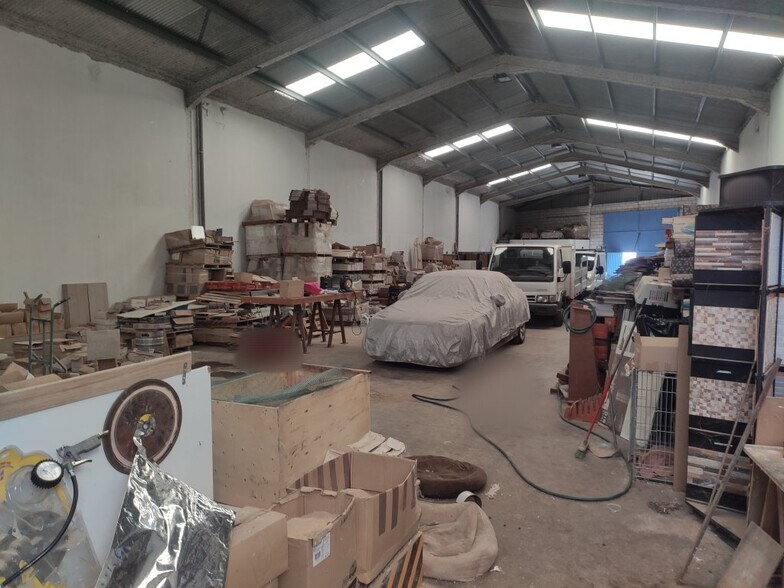 Nave en Quintanar de la Orden, Toledo en alquiler - Foto del interior - Imagen 2 de 6