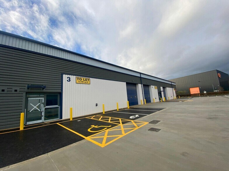 Thomas Maddison Ln, Wakefield en alquiler - Foto del edificio - Imagen 2 de 10