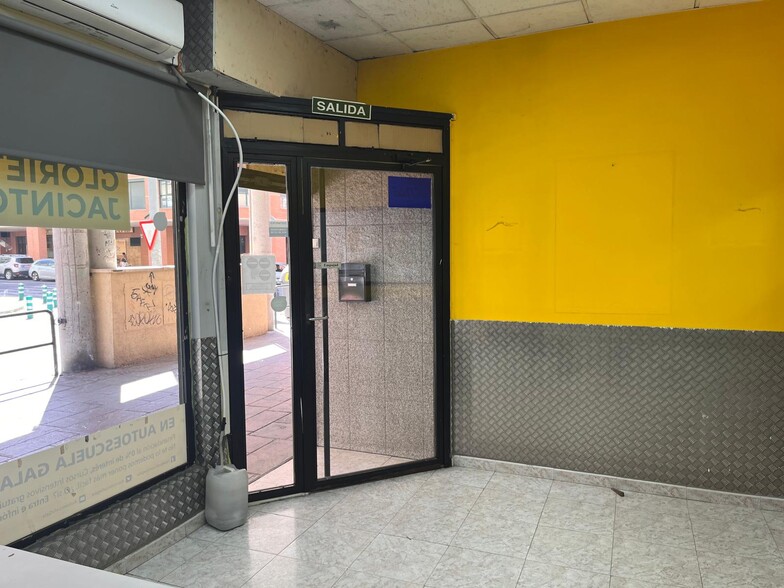 Calle Alejo Carpentier, 13, Alcalá de Henares, Madrid en alquiler - Foto del interior - Imagen 2 de 9