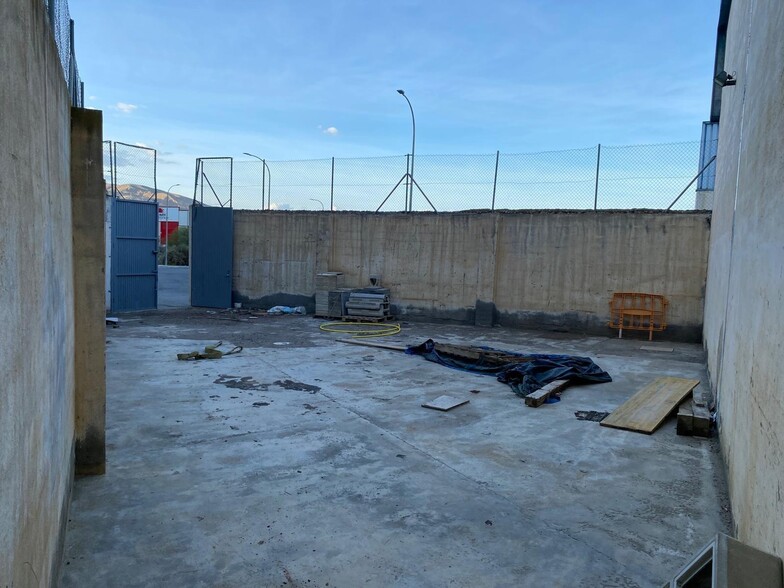 Nave en Huércal de Almería, Almería en venta - Foto del edificio - Imagen 3 de 7