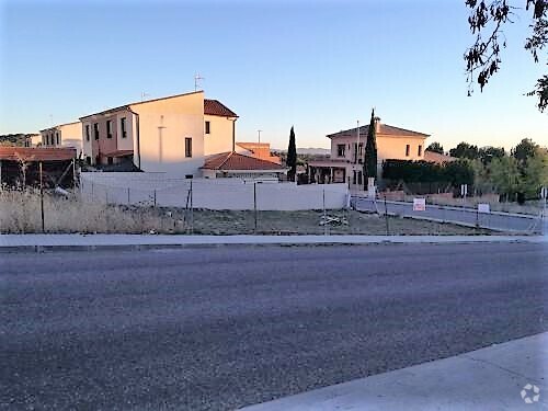 Calle Escultor Julio Gonzalez, 13, Bargas, Toledo en venta - Foto del edificio - Imagen 3 de 3