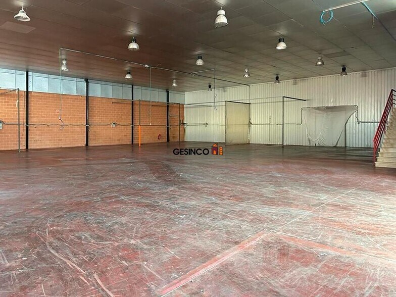 Nave en Agullent, Valencia en alquiler - Foto del edificio - Imagen 1 de 8