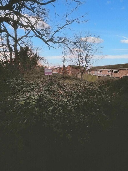 20 Wyatt Rd, Windsor en venta - Foto del edificio - Imagen 2 de 4