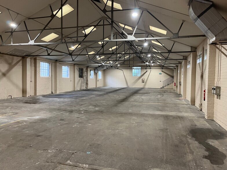 5-7 Sang Pl, Kirkcaldy en alquiler - Foto del edificio - Imagen 2 de 6